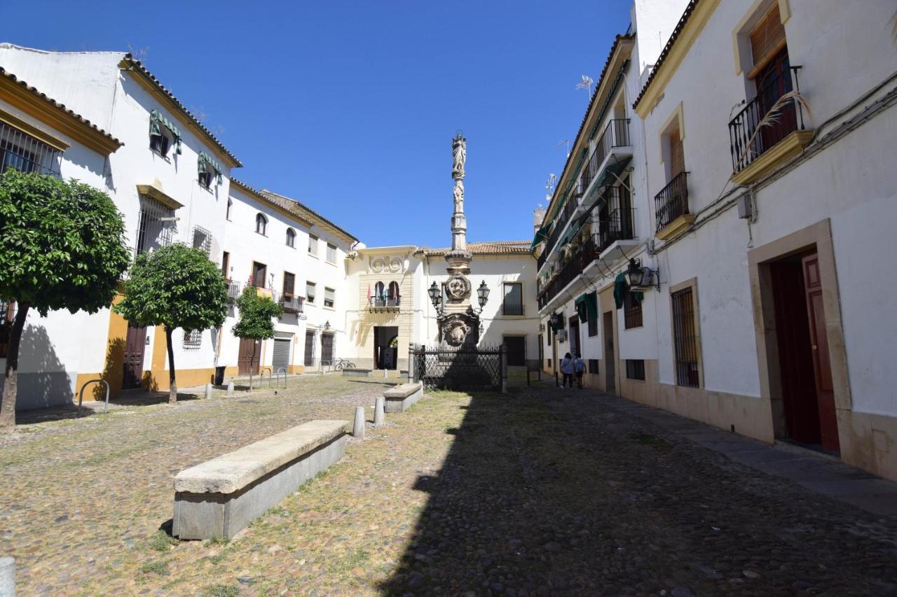 Atico Aguayos Con Parking Gratis Apartment Kordoba Bagian luar foto